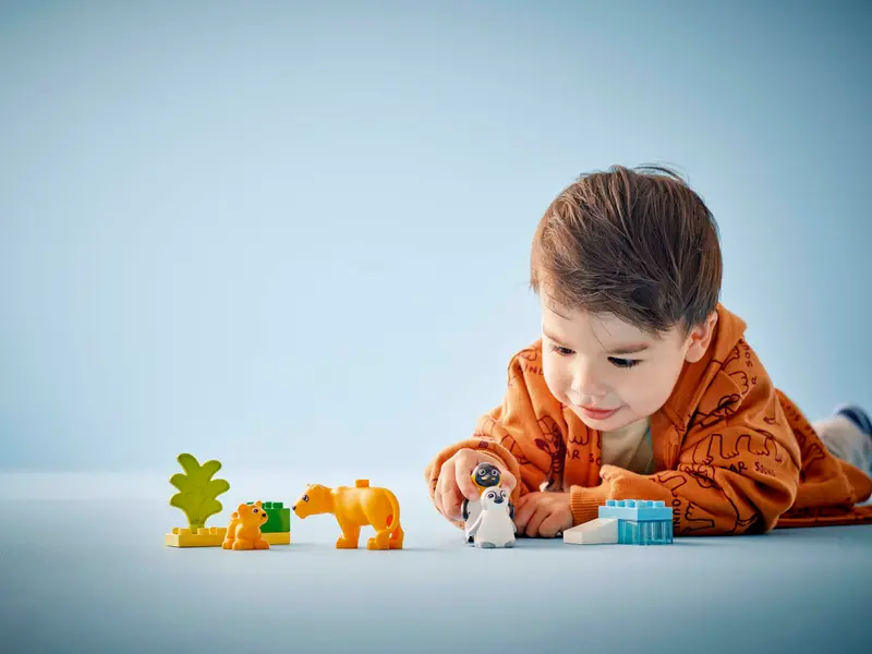 Lego Duplo 10442 Družine divjih živali: pingvini in levi