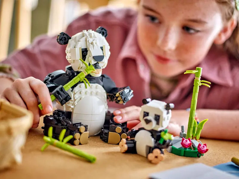 Lego Creator 31165 Divje živali: družina pand 3v1