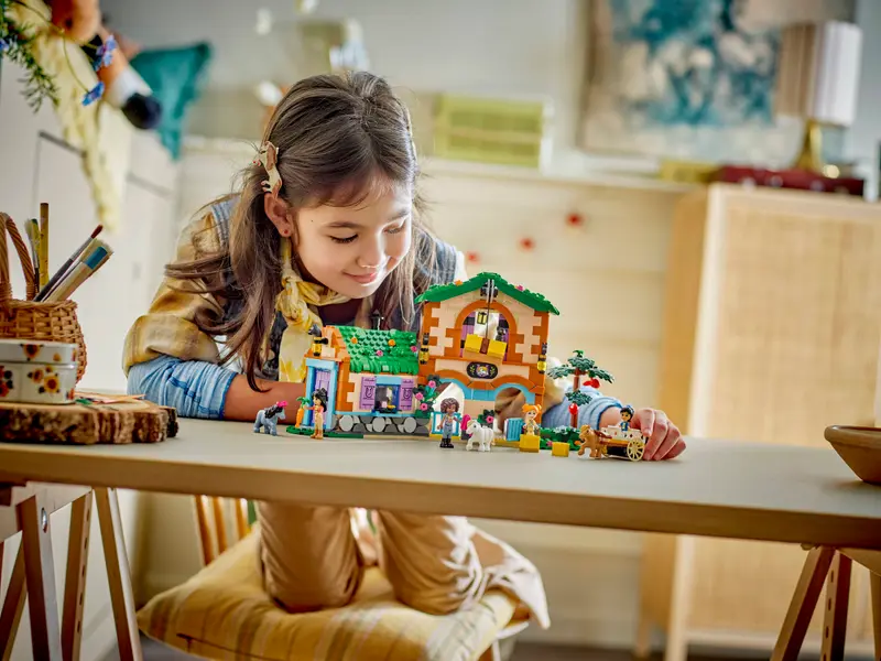 Lego Friends 42654 Ranč in hlev s poniji