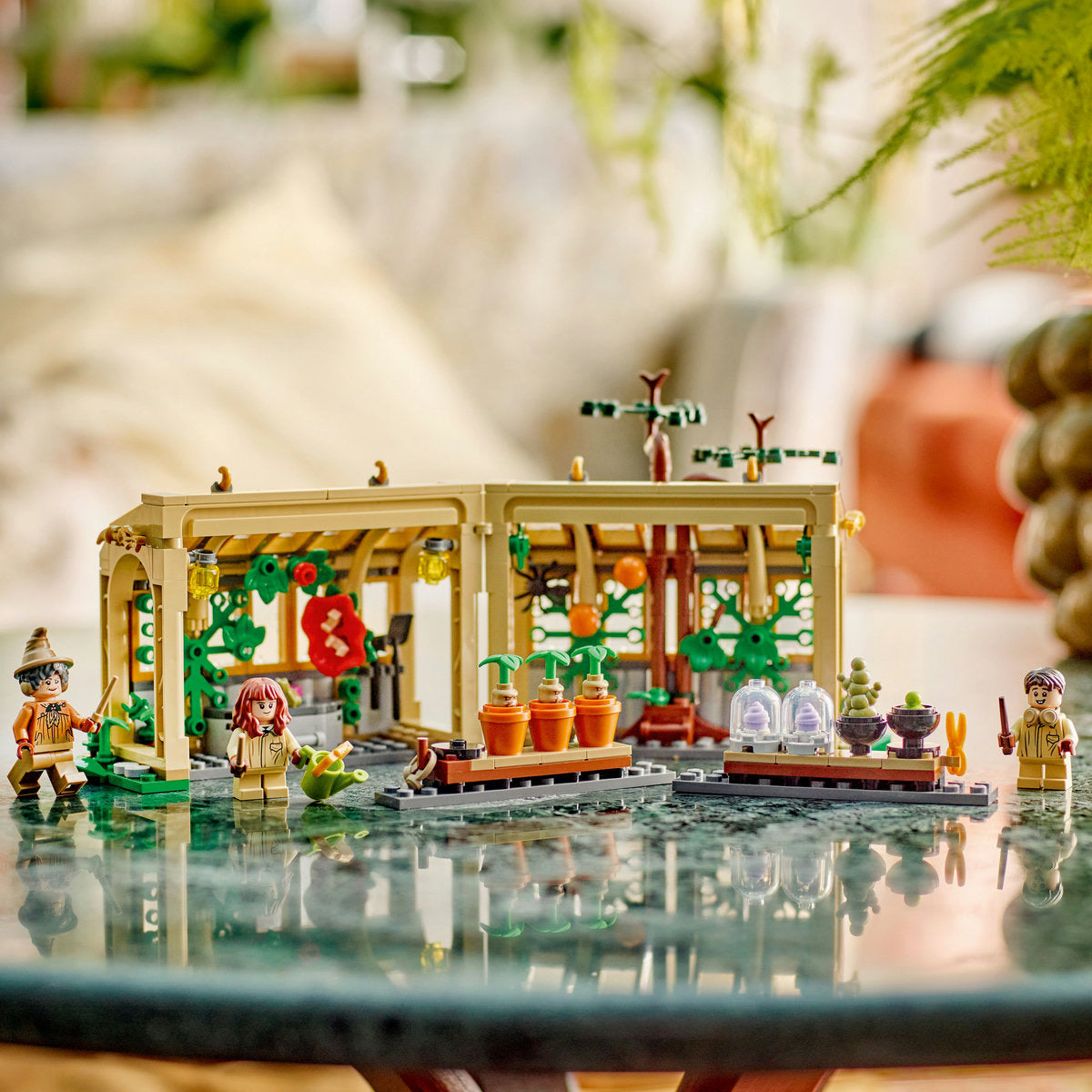 Lego Harry Potter 76445 Grad Bradavičarka: Rastlinoslovje