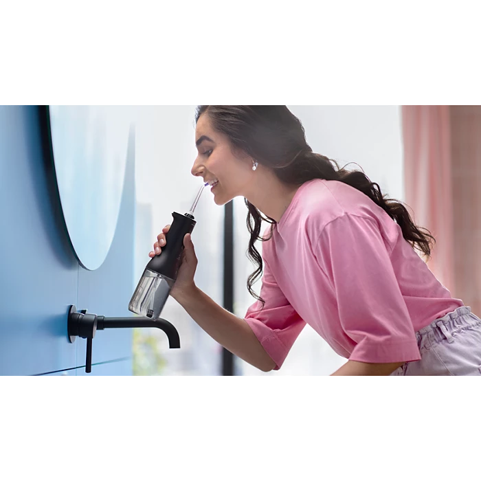PHILIPS - Sonicare Cordless Power Flosser 3000 brezžična zobna prha HX3826/33 črna