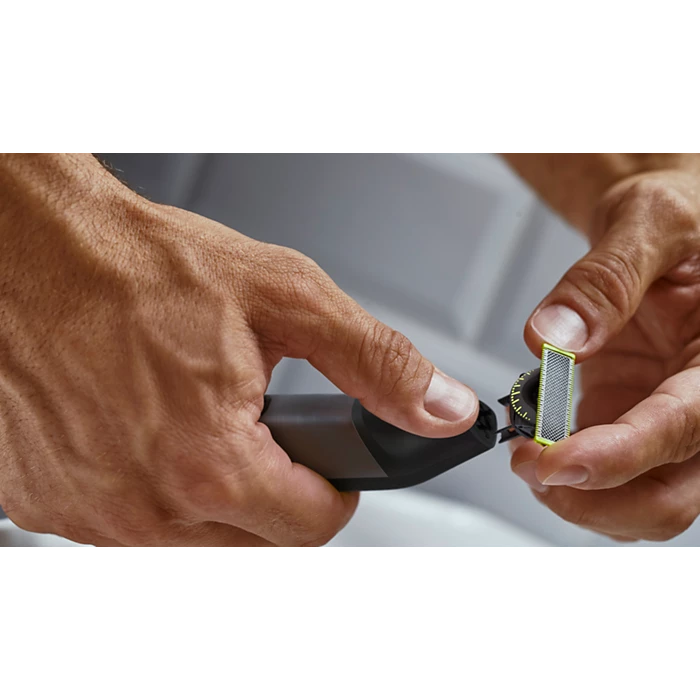 PHILIPS - OneBlade Pro 360 QP6552/30 – hibridni trimer za obraz in telo, 20 stopenj, vodoodporen, 120 min delovanja