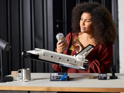 LEGO Icons 10283 Expert: NASA vesoljsko plovilo Discovery