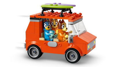 LEGO Bluey 11202 Blueyjina plaža in izlet z družinskim avtomobilom