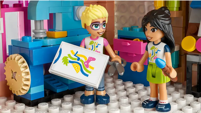 Lego Friends 41748 Dom občanov v Heartlake Cityju