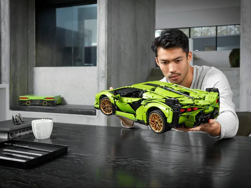 Lego Technic 42115 Lamborghini Sián FKP 37