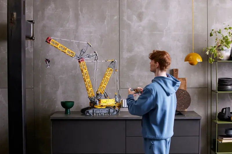 Lego Technic 42146 Žerjav goseničar Liebherr LR 13000