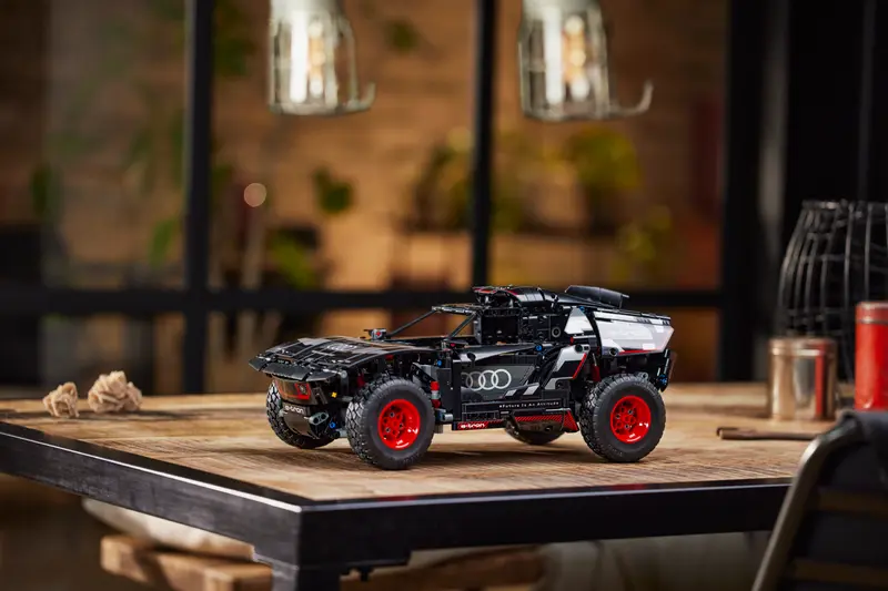 Lego Technic 42160 Audi RS Q e-tron