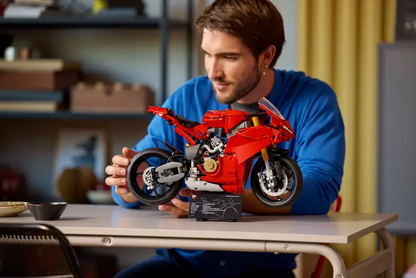 Lego Technic 42202 Ducati Panigale V4 S Moto