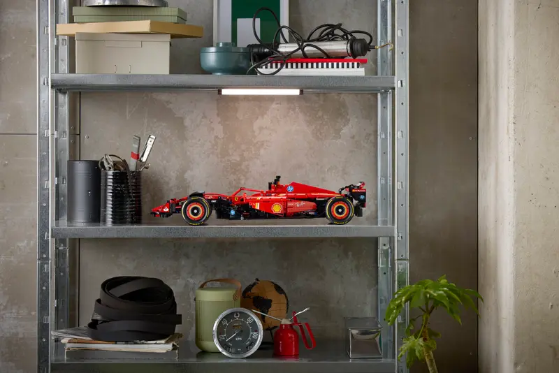 Lego Technic 42207 Avtomobil Ferrari SF-24 F1