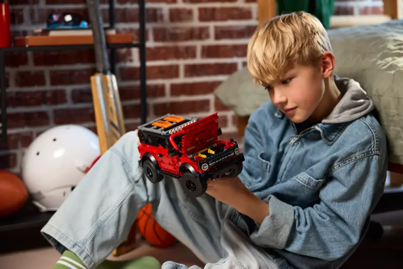 Lego Technic 42213 Ford Bronco, terensko vozilo