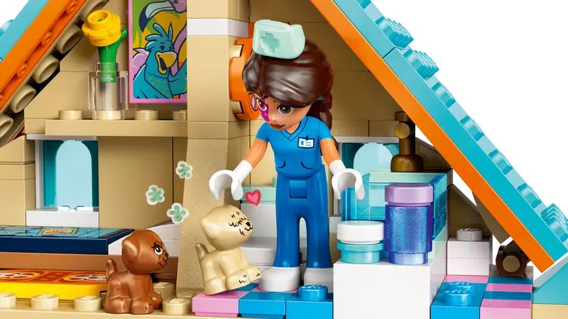 Lego Friends 42651 Veterinarska klinika za konje in hišne ljubljenčke
