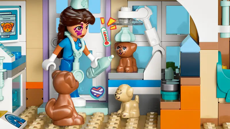 Lego Friends 42651 Veterinarska klinika za konje in hišne ljubljenčke
