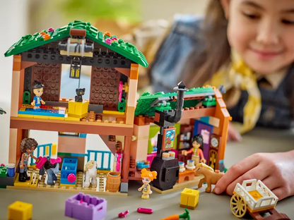 Lego Friends 42654 Ranč in hlev s poniji