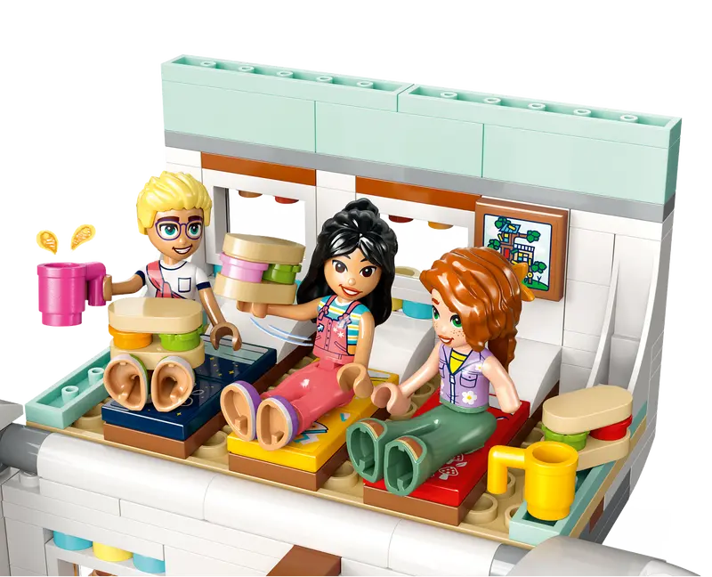 Lego Friends 42663 Pustolovščina z avtodomom prijateljstva