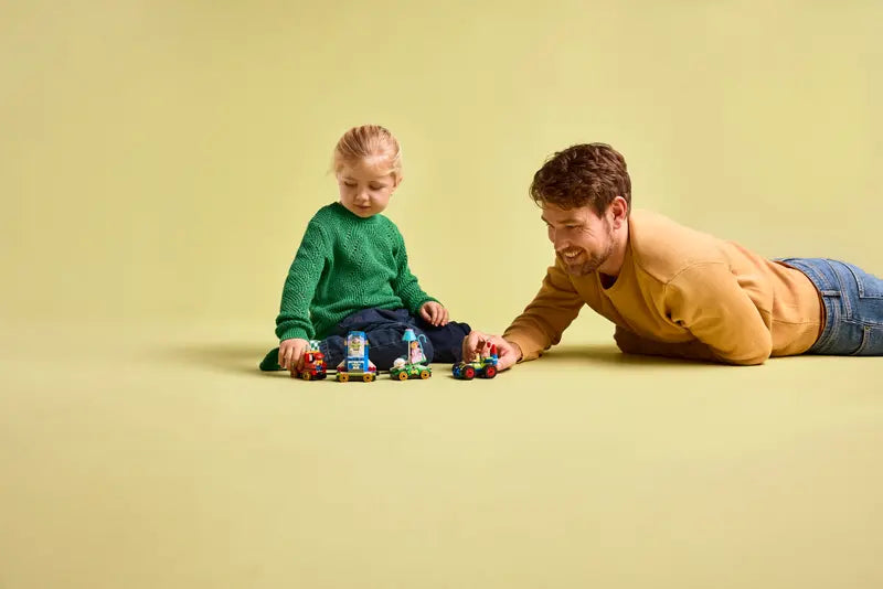 Lego Disney 43264 Praznovanje Sveta igrač - Vlak in avtomobilček