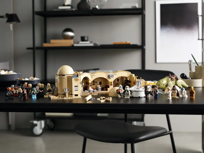 LEGO Star Wars 75290 Taverna Mos Eisley