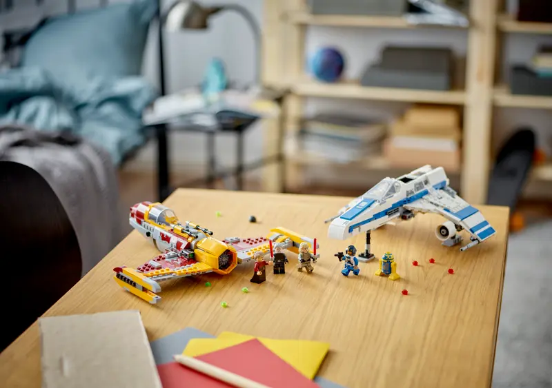 Lego Star Wars 75364 Novorepubliški E-Wing proti Shin Hatijinemu Starfighterju