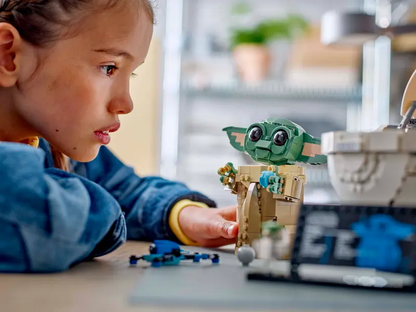 Lego Star Wars 75403 Grogu z lebdilnim vozičkom