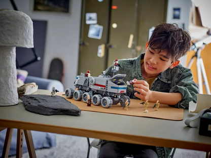 Lego Star Wars 75413 Republiški težki oklepnik