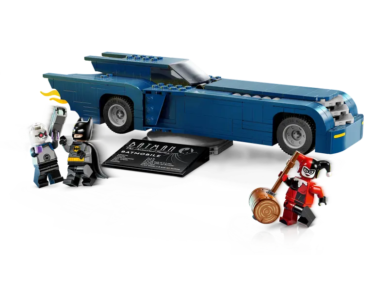 Lego Super Heroes 76274 Batman z Batmobilom proti Harley Quinn in G. Freezu