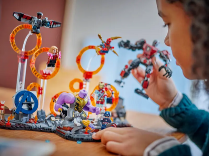 Lego Super Heroes 76323 Maščevalci: Zaključek Končna bitka