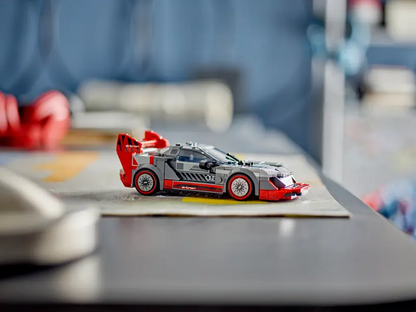 Lego Speed Champions 76921 Dirkalni avtomobil Audi S1 e-tron quattro
