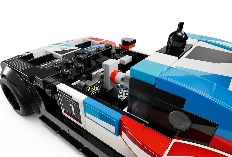 Lego Speed Champions 76922 Dirkalna avtomobila BMW M4 GT3 in BMW M Hybrid V8