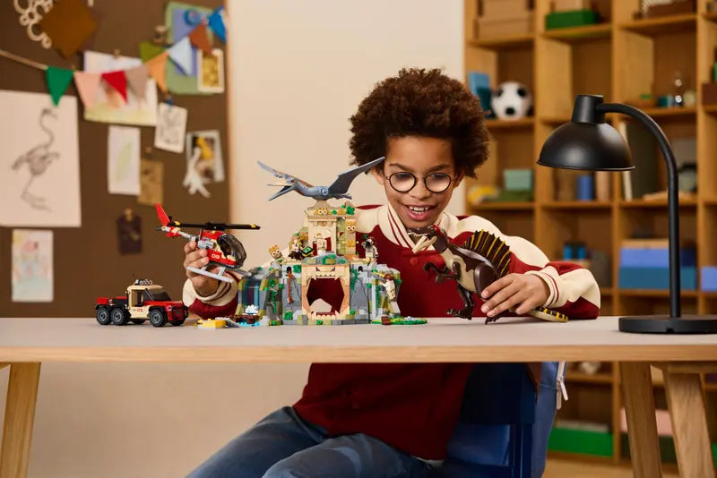 Lego Jurassic World 76976 Po zraku po spinozavra in quetzalcoatlusa