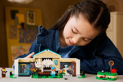 LEGO Animal Crossing  77056 Sovir Blathers in njegova muzejska zbirka