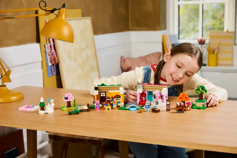 LEGO Animal Crossing  77057 Ustvarjalne hiše: zabava z letnimi časi