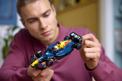 Lego Speed Champions 77243 Dirkalni avtomobil Oracle Red Bull Racing RB20 F1