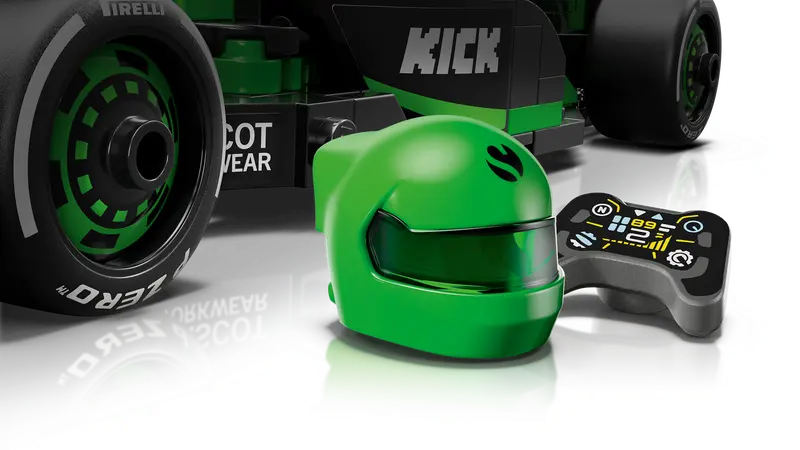 Lego Speed Champions 77247 Dirkalni avtomobil KICK Sauber F1 Team C44