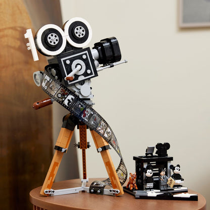 Lego Disney 43230 Kamera - poklon Waltu Disneyju