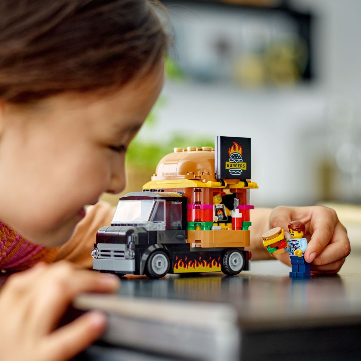 Lego City 60404 Kombi s hamburgerji