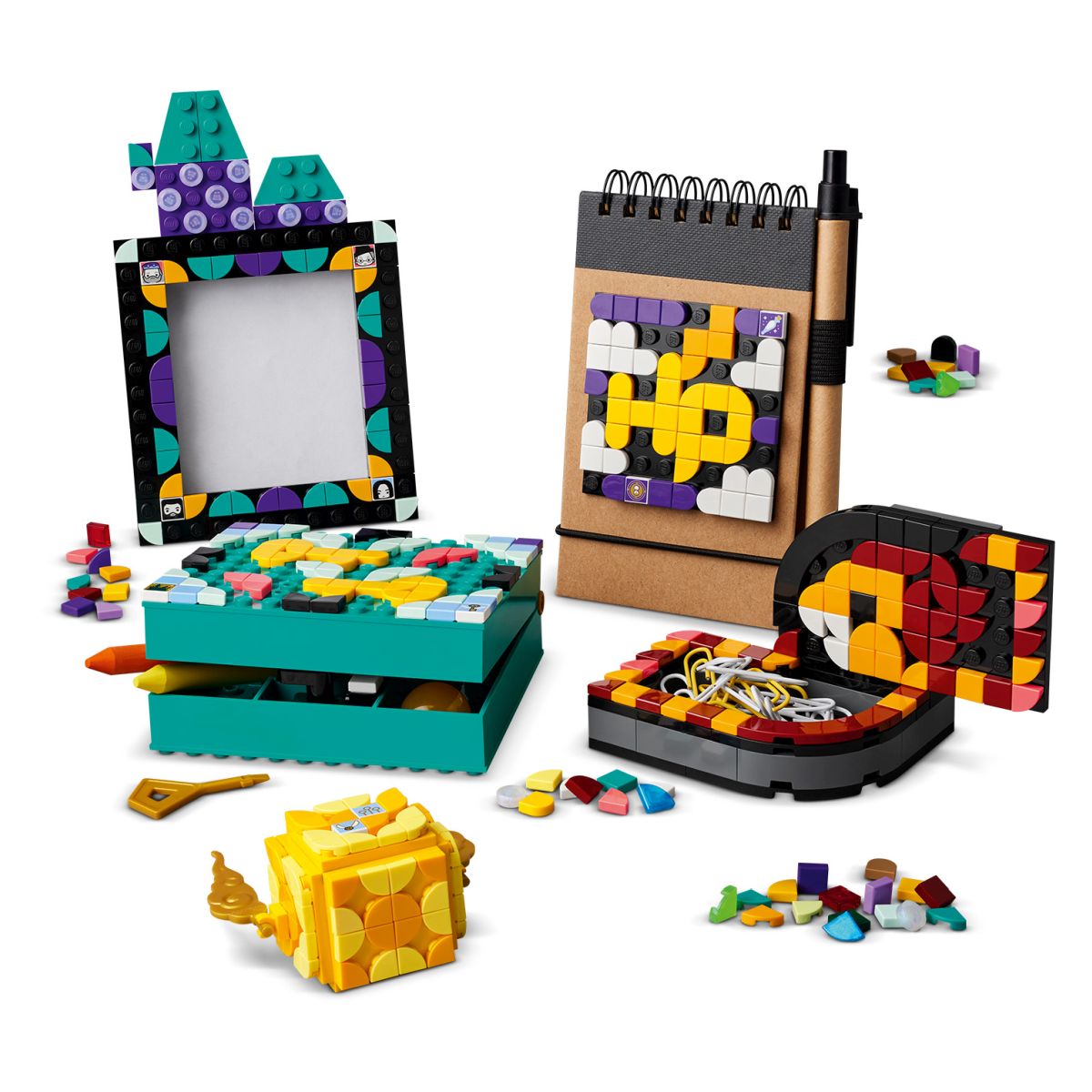 Lego Dots 41811 Komplet za pisalno mizo Bradavičarka