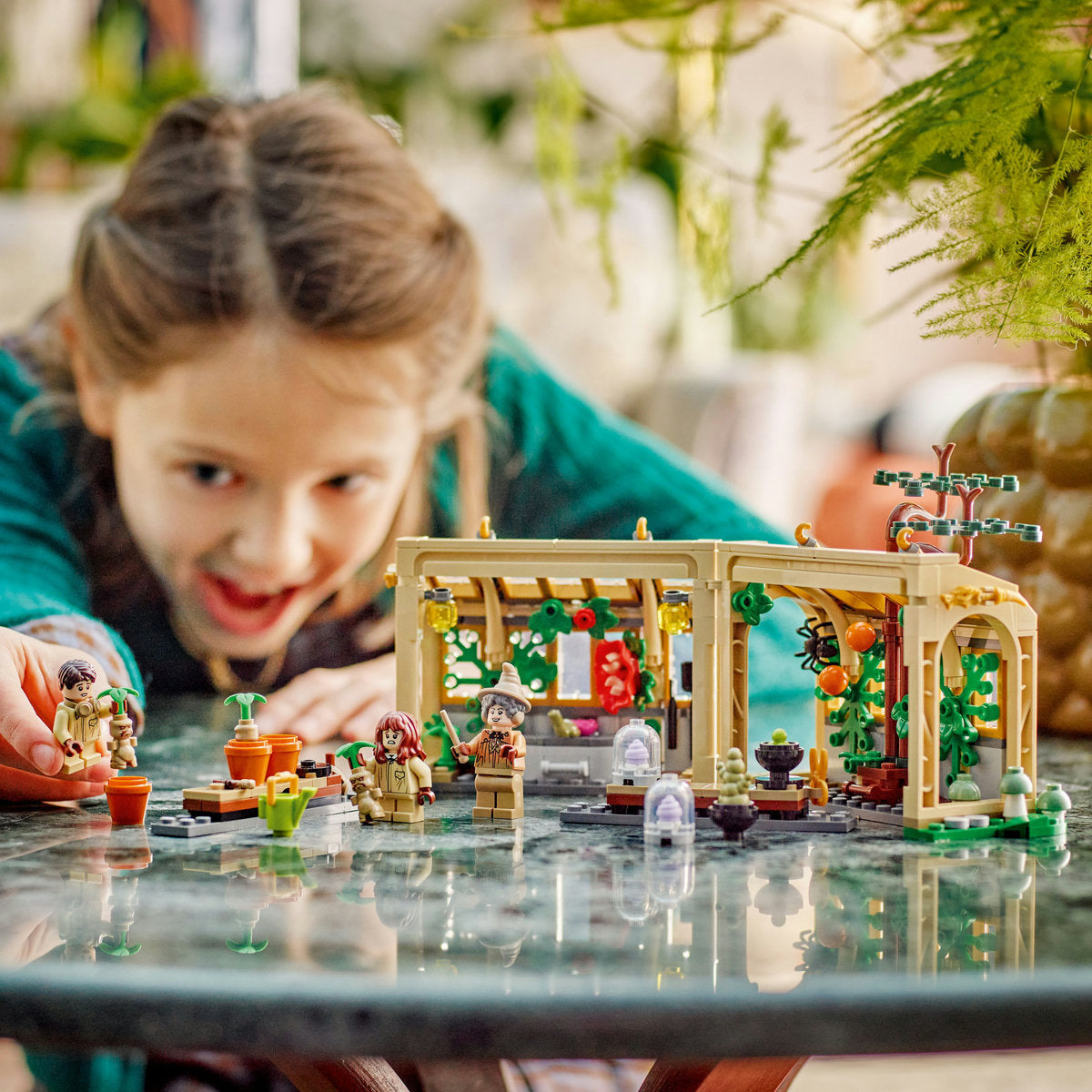 Lego Harry Potter 76445 Grad Bradavičarka: Rastlinoslovje