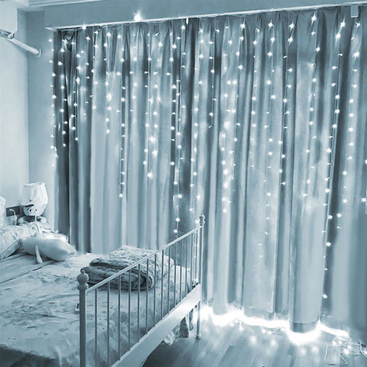 Zunanja svetlobna zavesa s 100 LED diodami 2,2m hladno bela omrežno napajanje IP44 - 8 programov - Osvetlitev